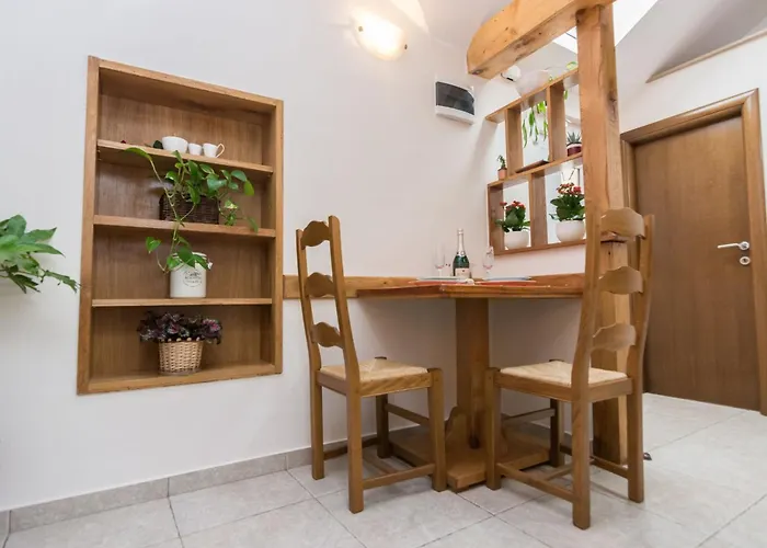 Case de vacanță Mit Garten- Grill Und Terrasse By Interhome Matulji